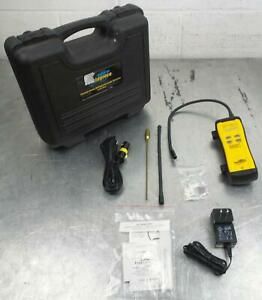 Fieldpiece SRL8 Heated Diode Refrigerant Leak Detector In Case