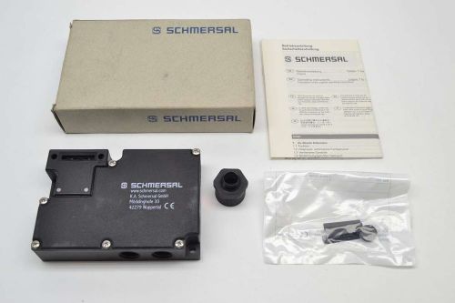 SCHMERSAL AZM 161SK-12/12RKA-024 SAFETY INTERLOCK 24V-AC 4A SWITCH B387425