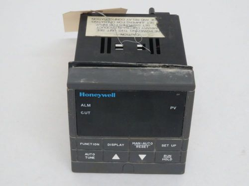 HONEYWELL DC200C-0-00A-100000-0 UDC2000 PROCESS TEMPERATURE CONTROLLER B305385