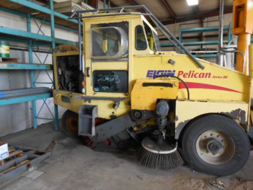 2002 elgin pelican se street sweeper for sale