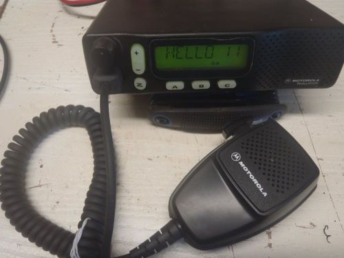 Motorola M1225 UHF 40 Watt Mobile Radio and Mic  M44DGC90J2AA