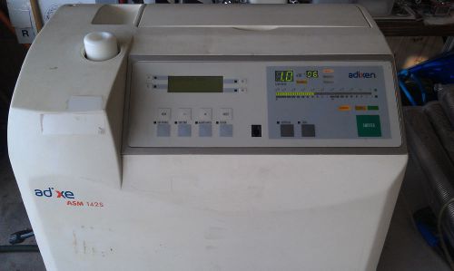 Adixen Alcatel Pfeiffer Helium Leak Detector ASM 142S