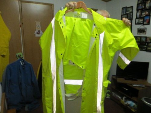 3xl hi viz rainsuit pvc