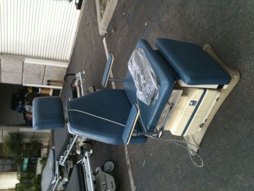 MTI power podiatry chair