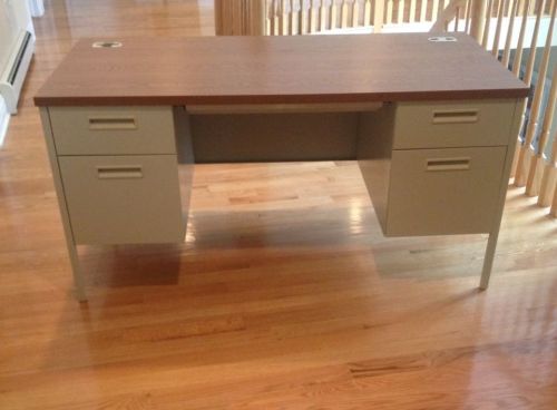 Hon metro classic series (p3262) 60&#034; double pedestal metal desk for sale