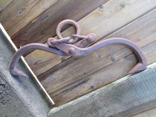 VINTAGE HEAVY DUTY LOG TONGS AXE MAN LOGGING TOOL