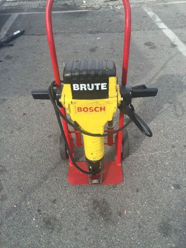 Bosch brute breaker hammer  with cart &amp; 2 bits/demo hammer for sale