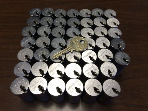 Medeco vending machine locks lot with key for sale