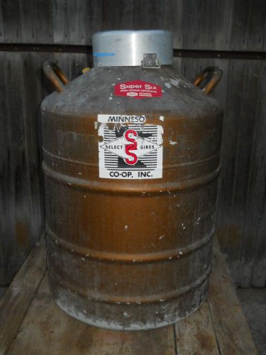 UNION CARBIDE Super Six Liquid Nitrogen Refrigerator AI Semen Tank Cryogenics