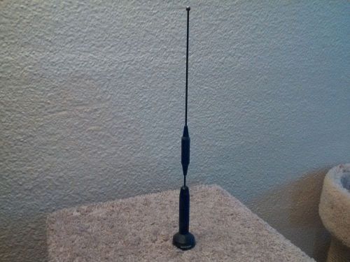 Maxrad 900MHz NMO antenna