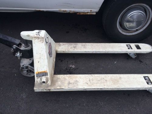 Pallet jack