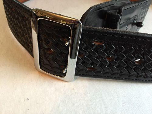 Bianchi B2  2.25&#034; Wide Basketweave Duty Belt SZ 30&#034; Silver Buckle