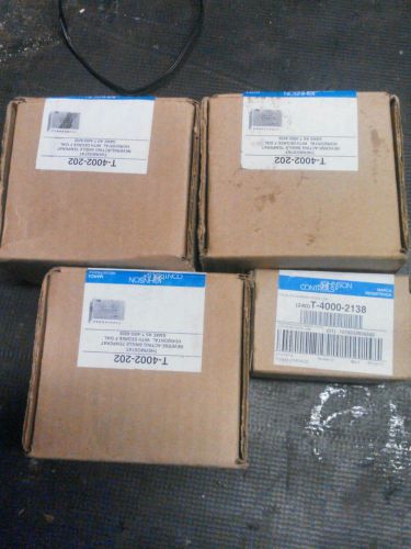 NEW! LOT OF THREE JOHNSON CONTROLS THERMOSTAT T-4002-202 T4002202