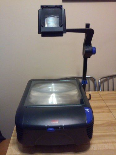 3M 1800 OVERHEAD PROJECTOR