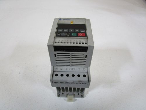 ALLEN BRADLEY SPEED CONTROLLER 160S-AA03NSF1 SER. C W/ 160-P1 SER. A  *USED*