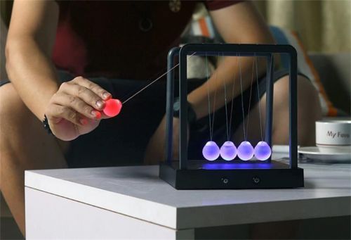 Birthday Newton&#039;s Cradle Luminous Ball Home Office Furnishing Perpetual Ball