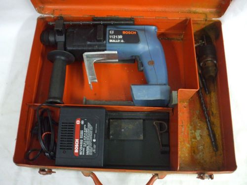 BOSCH BULLDOG 11213R CORDLESS 24V 5/8&#034; ROTARY HAMMER WITH CHARGER NO BATTERY