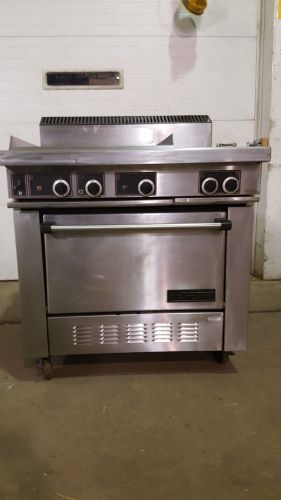 Garland ss686 electric 2 sealed burner range w/ 24&#034; griddle &amp; convection oven for sale