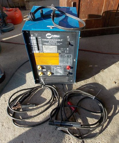 MILLER THUNDERBOLT welder CONSTANT CURRENT AC / DC ARC WELDING POWER SOURCE