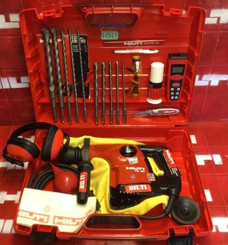 HILTI 30 ROTARY HAMMER, L@@K, PREOWNED, EXCELLENT CONDITION, EXTRAS, FAST SHIP