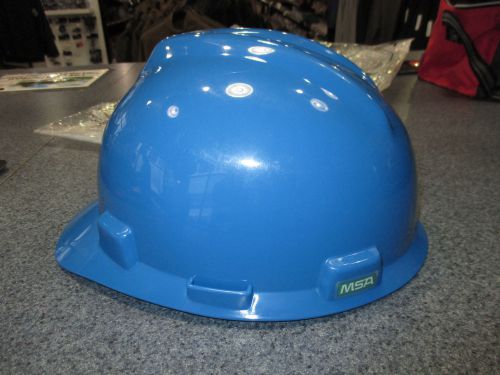 MSA V-Gard Slotted Cap, Blue w/ Fas-Trac Suspension, Standard (6 1/2 - 8)