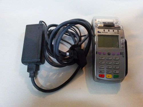 VERIFONE VX520 CREDIT CARD TERMINAL W/AC ADAPTER