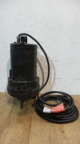 Dayton 1/2 HP 3450 RPM 230V Manual Submersible Sewage Pump