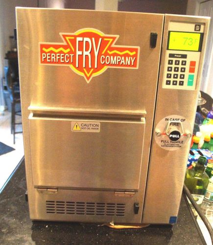 Perfect Fry Company PFC5700 Ventless Hoodless Countertop Deep Fryer