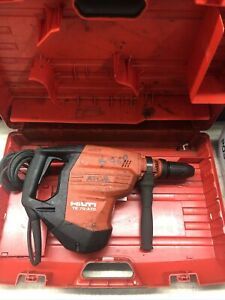 HILTI TE70-ATC/AVR ROTARY HAMMER DRILL Used