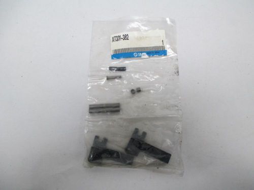 NEW SMC XT331-382 REPAIR KIT FINGER ASSEMBLY D302305