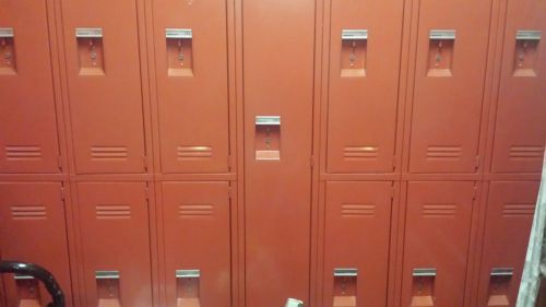 METAL SCHOOL/GYM/STORAGE/EMPLOYEE-LOCKERS/CABINETS WITH KEY