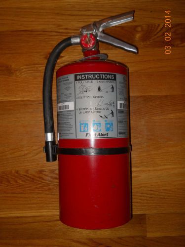 New 10lb first alert fire extinguisher - abc. model: fe4a60b. free pick up-vegas for sale