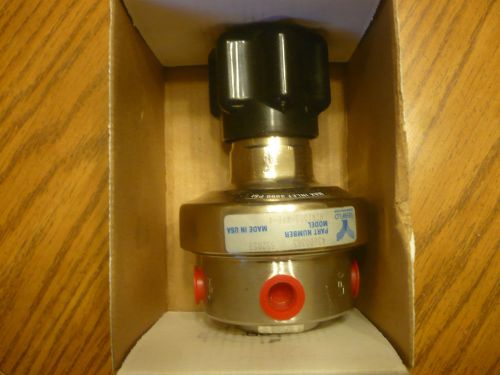 New veriflo hir100s-4pb-4 43600385 regulator valve for sale