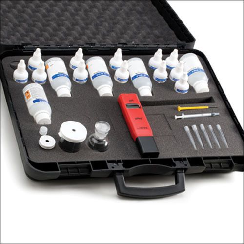 Hanna instruments hi3823 aquaculture test kit for sale