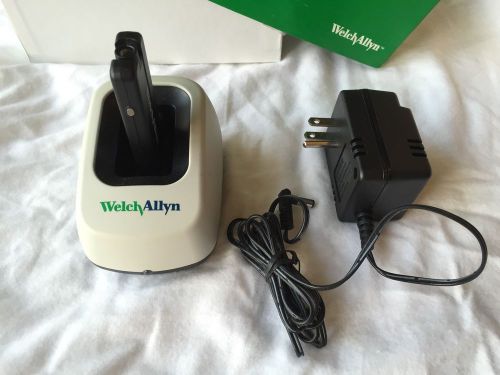 WELCH ALLYN 73910 KLEENSPEC CORDLESS LIGHT ILLUMINATION SYSTEM W/ CHARGER