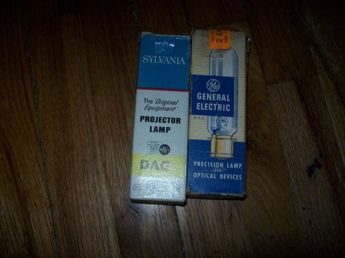 2 NOS GE/SYLVANIA DAG PROJECTOR BULBS/LAMP 500 WATTS 120 VOLTS 25 HOURS