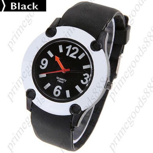 Unisex Round Quartz Analog Wrist Watch Rubber Band in Black Free Shipping