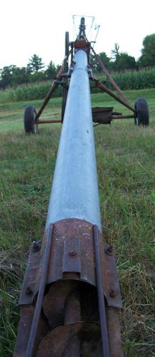 40&#039; Grain Chief 6&#034; Grain Auger with Running Gear- Dakon, 41-16518, Transmission