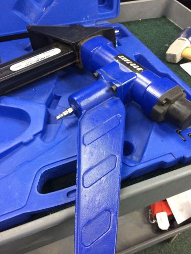 Duo fast cleat nailer floor master 200s nailer