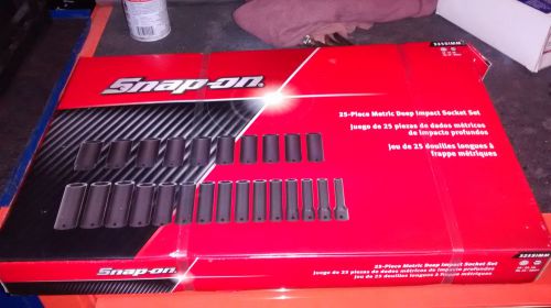 Snap-on Metric, Deep Impact Socket Set (6 Point)