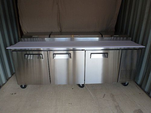 New Gold Coast 3 Door Refrigerated Pizza Prep Table model MPF8203 115Volt restau