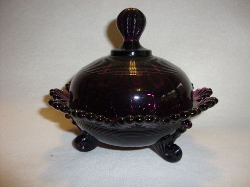 Amethyst purple glass klondyke pattern Covered Candy dish butter fluted scrolls