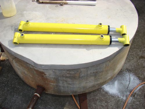 HYDRAULIC CYLINDER  &lt;&gt; CROSS - TUBE  1.5X14 1.0 ROD -  3000 PSI