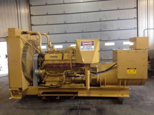 1990 Caterpillar 600 KW generator set, 3412 DI, Only 108 Hours!