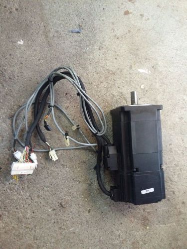 Yaskawa Electric AC Servo Motor USAQEM-03-SU21 300w 2.6A &#034;perfect Condition&#034;