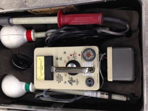 Holaday HI-3002 Broadband Exposure Meter + STE / CH Probes