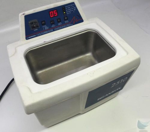 Branson 2510R-DTH BRANSONIC Ultrasonic Water Bath Powers On See DESCRIPTION