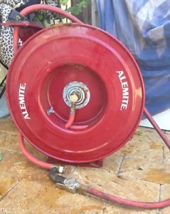 ALEMITE HEAVY DUTY Water HOSE REEL 50&#039; RETRACTABLE Used