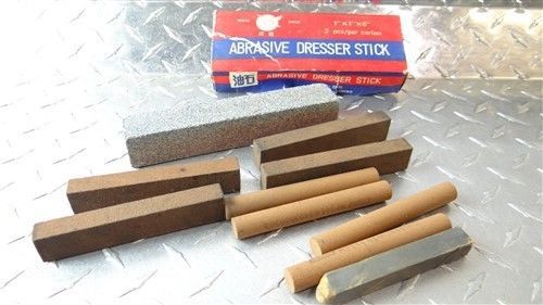 ASSORTED ABRASIVE STONES &amp; STICKS 4&#034; TO 6-1/8&#034; MORTON W.DOVE