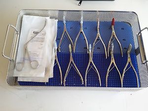 lot of 12 pcs. (9) nasal speculas and Storz forceps(2) N-6177,(1) N-7012